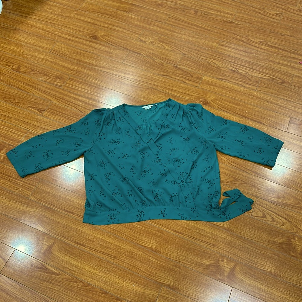 Top XL - Picture 2 of 10